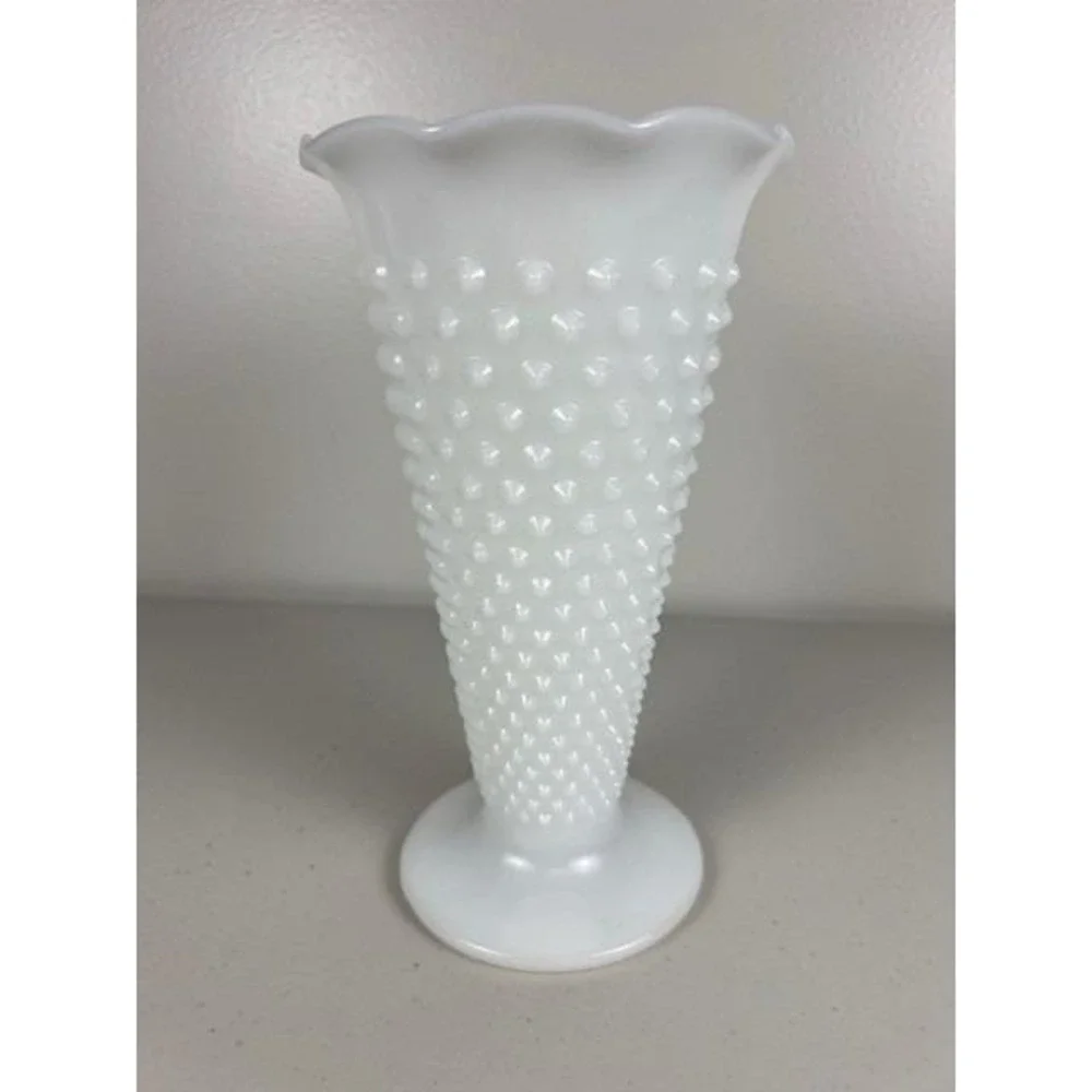 Vintage Anchor Hocking Milk Dot Dash Glass Hobnail Scalloped Trumpet Vase Footed